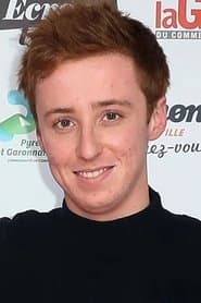 Joaquim Fossi as Malo