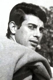 José Thelman as Toni