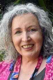 María Carreras as Mucama