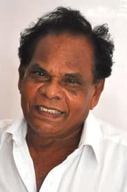 Kumarimuthu as Salon Assistant