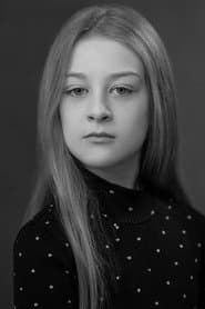 Francesca Europa as Mia