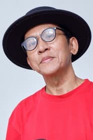 Ronnakorn Songsaeng as Grandma