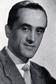 Silvio Bagolini as The Street Vendor
