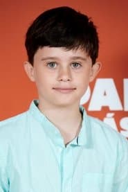 Carlos González Morollón as Lucas