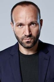 Ali Ben Horsting as Mr. De Wolf