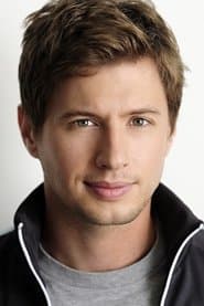 Edward DeRuiter as Spencer