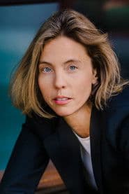 Sina Bianca Hentschel as Daphne Brandt