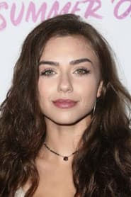 Victoria Konefal as Amelia