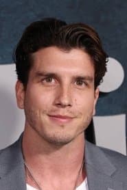 Alex Barone as Dean Barton