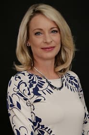 Deirdre Wolhuter as Christellle