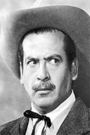 Luis Aragón as Chinito