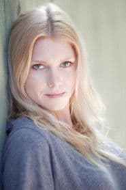 Lauren Schneider as Sarah