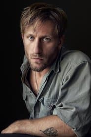 Merlin Leonhardt as Aaron