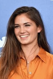 Ophélie Bau as Ophélie