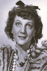 Elvia Allman as Mama Mouse (voice) (uncredited)