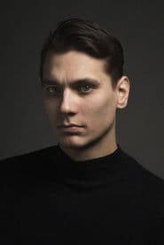 Konsta Laakso as Matti Holma