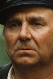 Ahti Kuoppala as Kaartinen