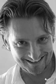 Laurent Cerulli as Franck