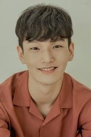 Shin Jae-whi as Student
