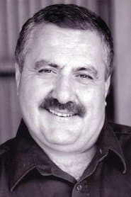 Peter Siragusa as Bruton (voice)