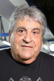 Markos Lezes as Toufas