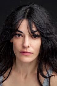 Goize Blanco as Carlota