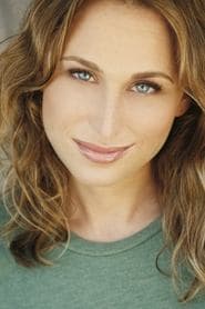 Tara Sands as Aunt Adele (voice)