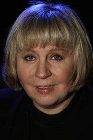 Marina Golub as Valya's mother