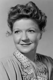 Nydia Westman as Aunt Cora