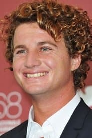 Filippo Pucillo as Molester #2