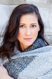 Tailinh Agoyo as Alope