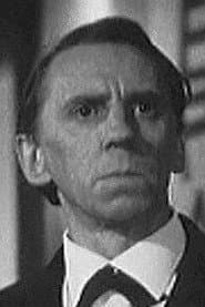 Lev Stepanov as продавец собачки Фру-фру