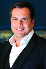 Daniel Boaventura as Cristian