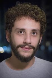 Carlos Eduardo Ferraz as Marcelo