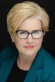 Meeghan Holaway as Shelly