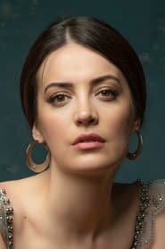 İrem Sak as Neslişah