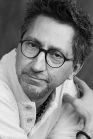 Sakalas Uždavinys as Security Guard