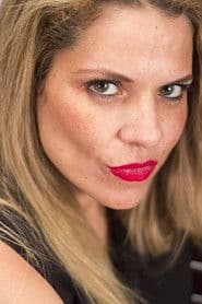 Cher Constantine as Dra. Dávila