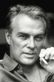 Giorgio Albertazzi as Professor Aldo Betti