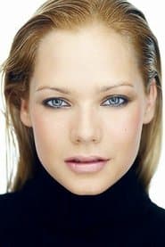 Caitlin Mehner as Maisie Marrow