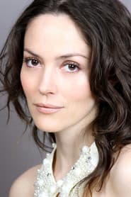 Ingrid Isensee as Isabel (aunt)