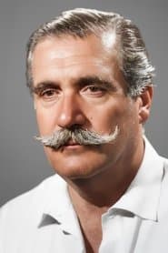 Hulusi Kentmen as Fehmi Haznedar, Ferit'in babası